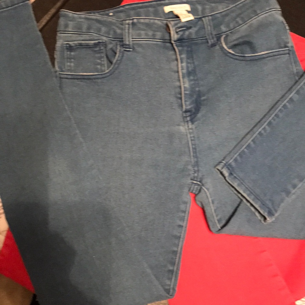Forever 21 Skinny Stretch Jeans